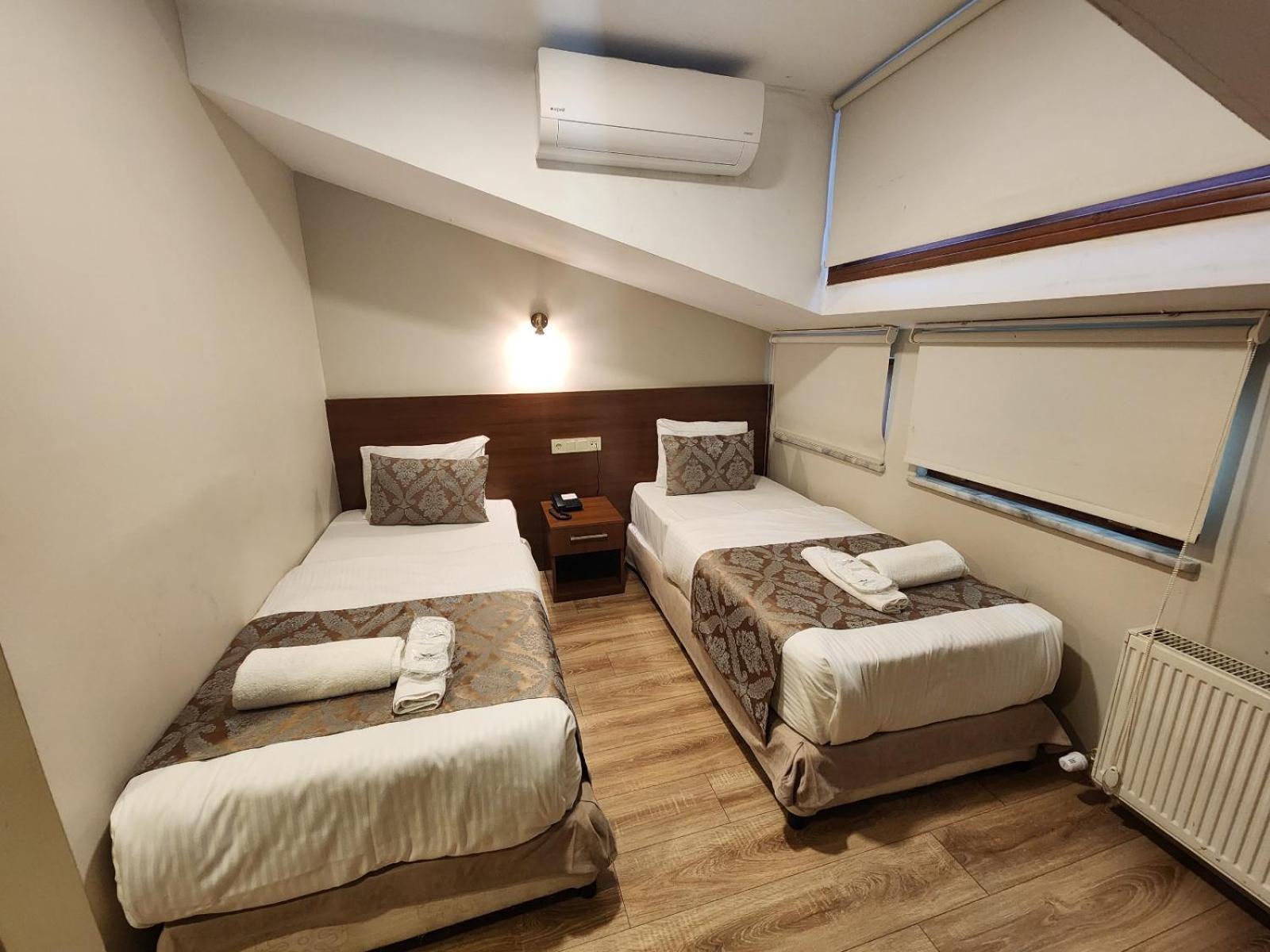 Hotel Wide Taksim 2*